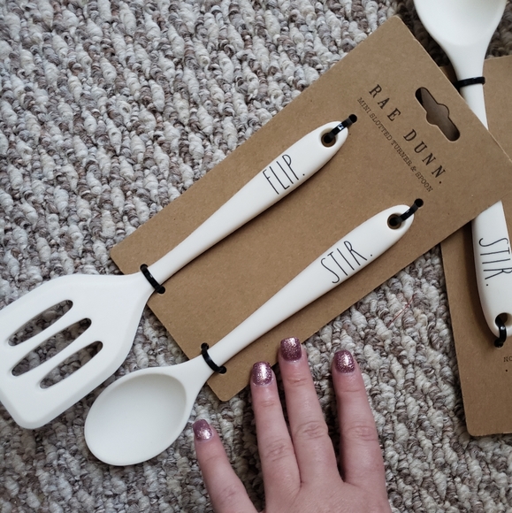 COPY - Rae Dunn - Picture 3 of 4